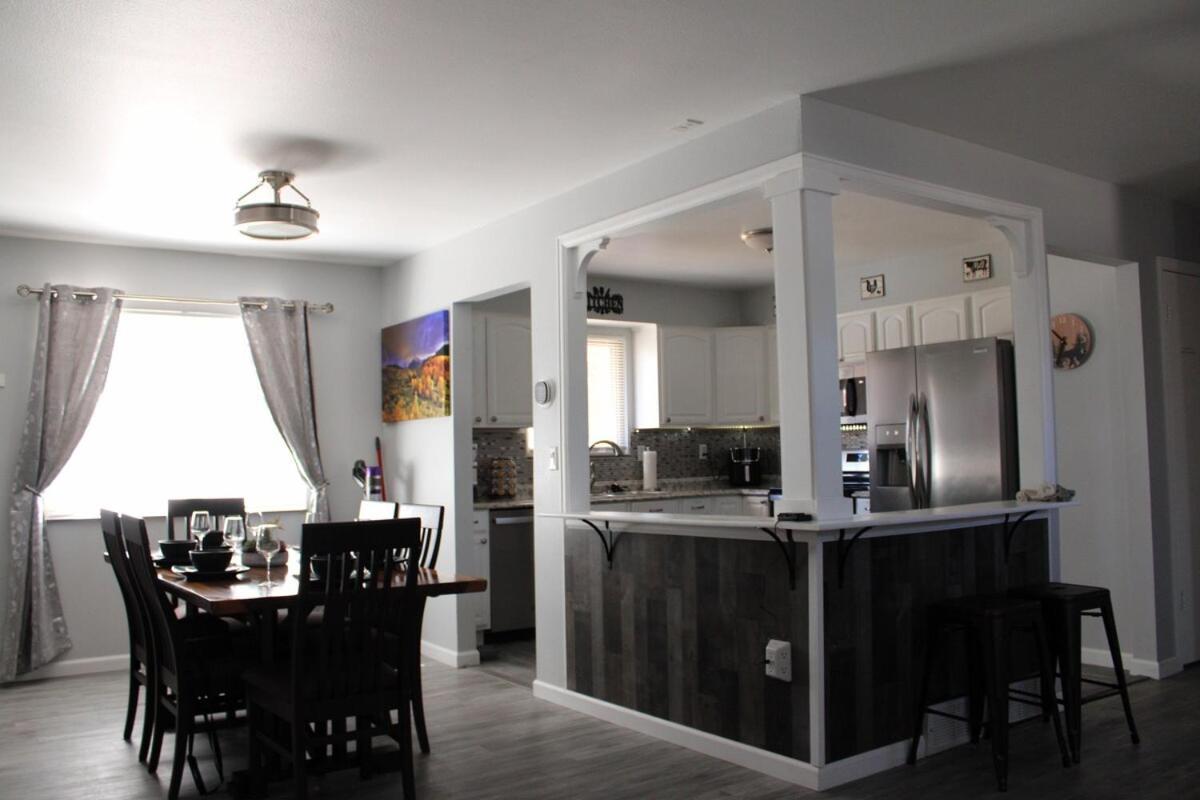 Purple Mountain Majestic Retreat Holiday home